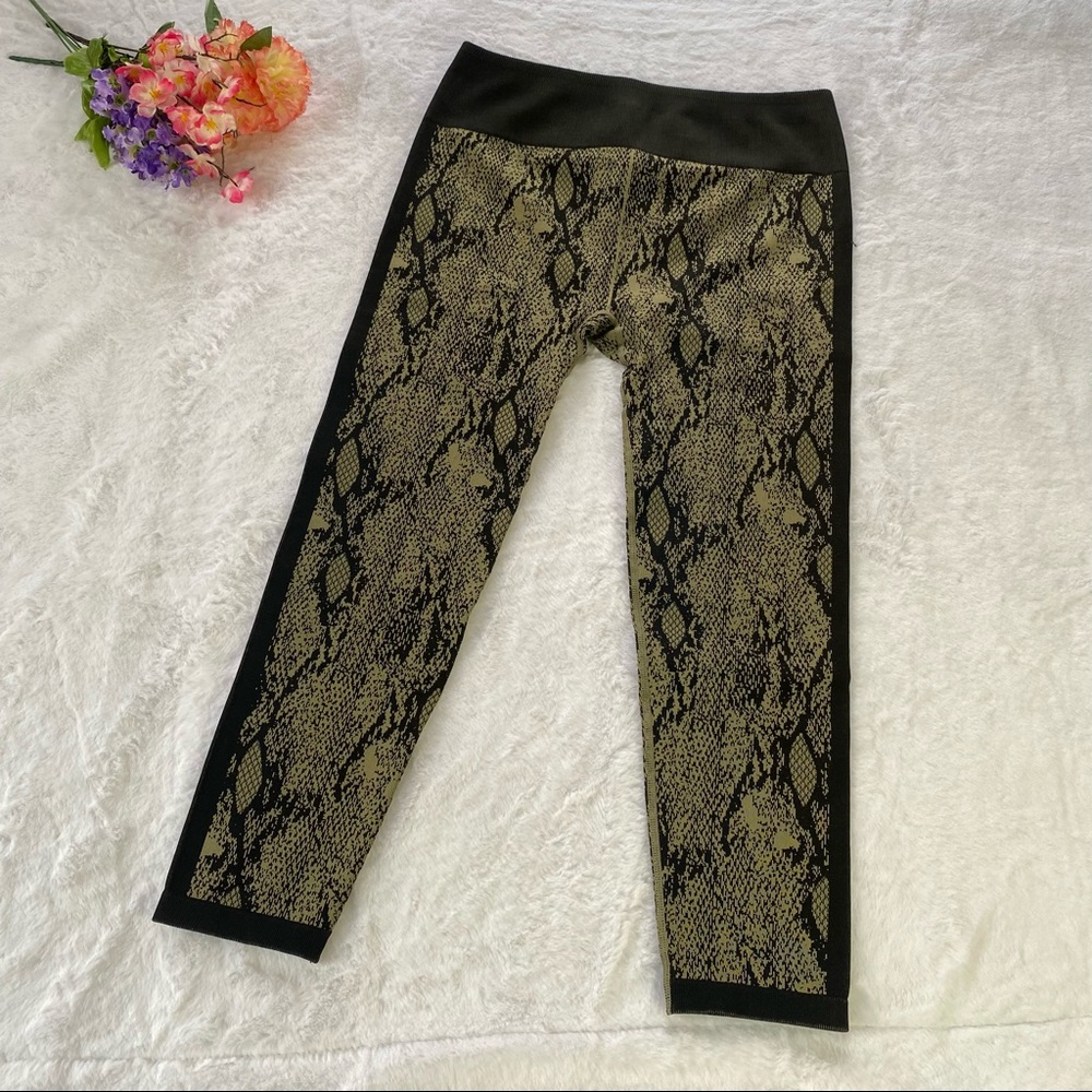 Fabletics Snake Reptile Print Crop Black Leggings - image 1